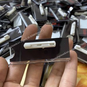 bang-ten-nhan-vien-mica-in-uv