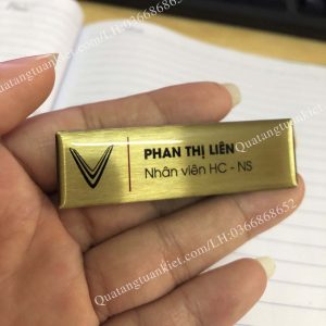 bang-ten-nhan-vien-in-kim-loai-bac-xuoc