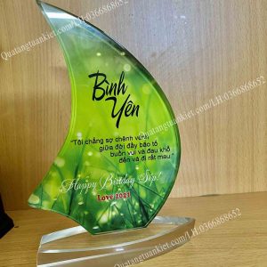 Biểu trưng pha lê buồm cong 3 bieu-trung-buom-cong