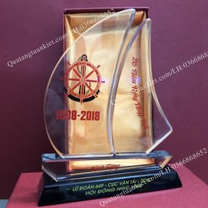 bieu-trung-pha-le-buom-doi