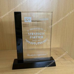 lam-bieu-trung-pha-le-chu-nhat-dung