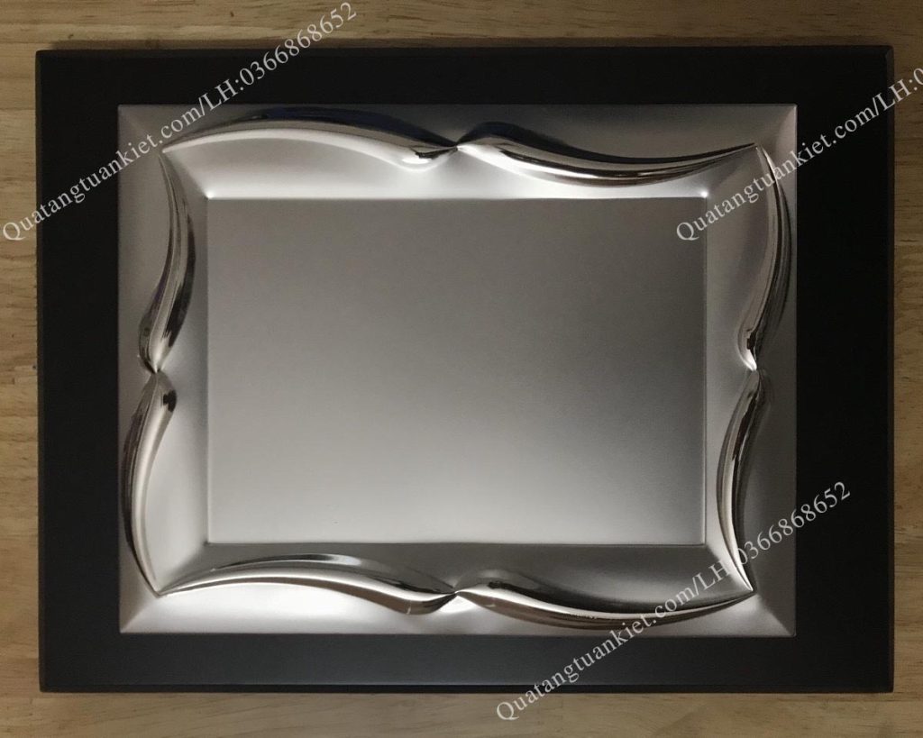 bang-vinh-danh-khung-kim-loai bang-vinh-danh-khung-kim-loai