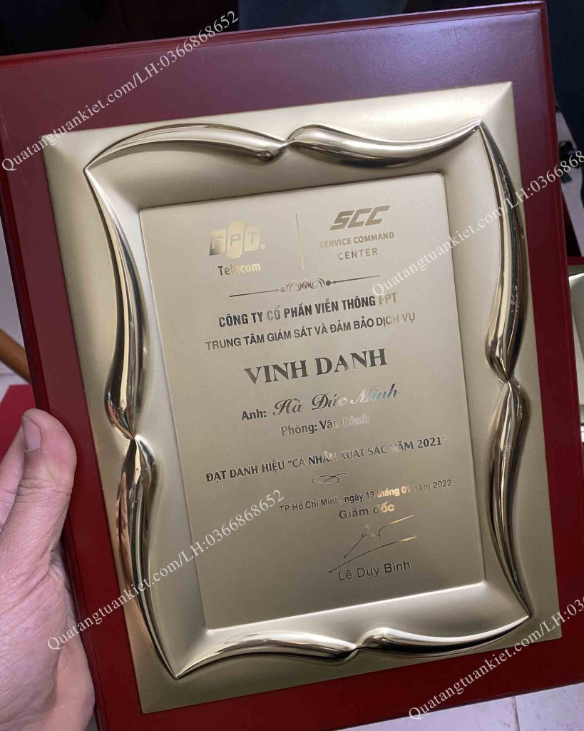 bieu-trung-go-khung-kim-loai-mau-la-khac-laser bieu-trung-go-khung-kim-loai-mau-la-khac-laser