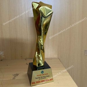 cup-vinh-danh-composite