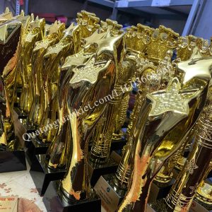 Cúp composite sao đôi mạ vàng 2 cup-vinh-danh-composite-sao-doi