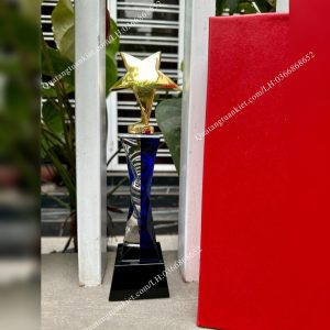 cup-pha-le-sao-don-than-xanh