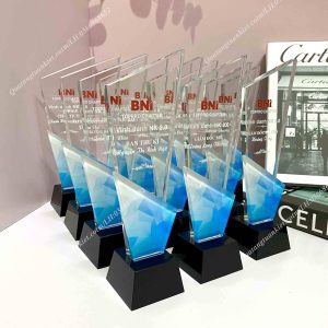 xuong-san-xuat-cup-pha-le-tk02