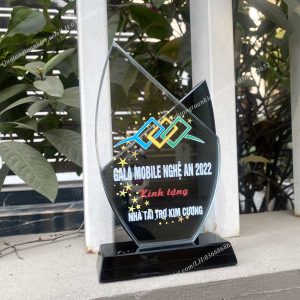 Kỷ niệm chương pha lê TK09 2 xuong-san-xuat-ky-niem-chuong-pha-le-tai-ha-noi