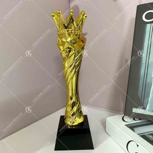 Cúp composite vương miện mạ vàng TK17 1 cup-vinh-danh-composite-vuong-mien-ma-vang-tk17