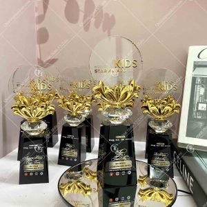 cup-pha-le-p10-hoa-van-ma-vang