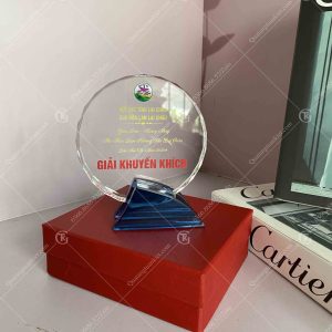 Kỷ niệm chương pha lê TK10 3 bieu-trung-pha-le-tk10