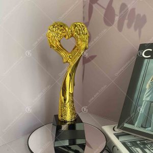 cup-composite-doi-canh-tinh-yeu