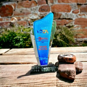 cup-luu-niem-pha-le-tk14