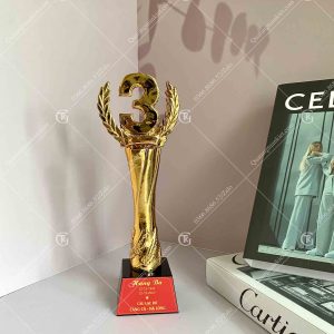 cup-vinh-danh-composite-top-3-ma-dong