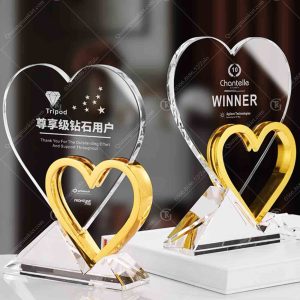 cup-luu-niem-pha-le-trai-tim-ma-vang