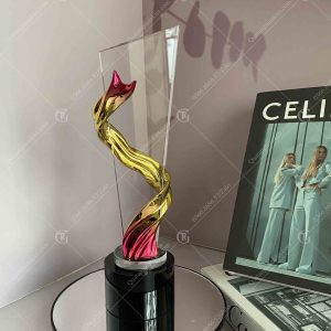 cup-pha-le-dai-lua-vat-de-tron