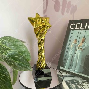 cup-vinh-danh-composite-sao-xoan-ma-vang