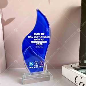 Kỷ niệm chương pha lê TK12 1 ky-niem-chuong-pha-le-tk12