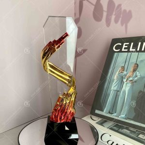 Cúp pha lê dãy núi mạ màu quấn quanh thân 3 cup vinh danh pha le tk25 de hinh thang