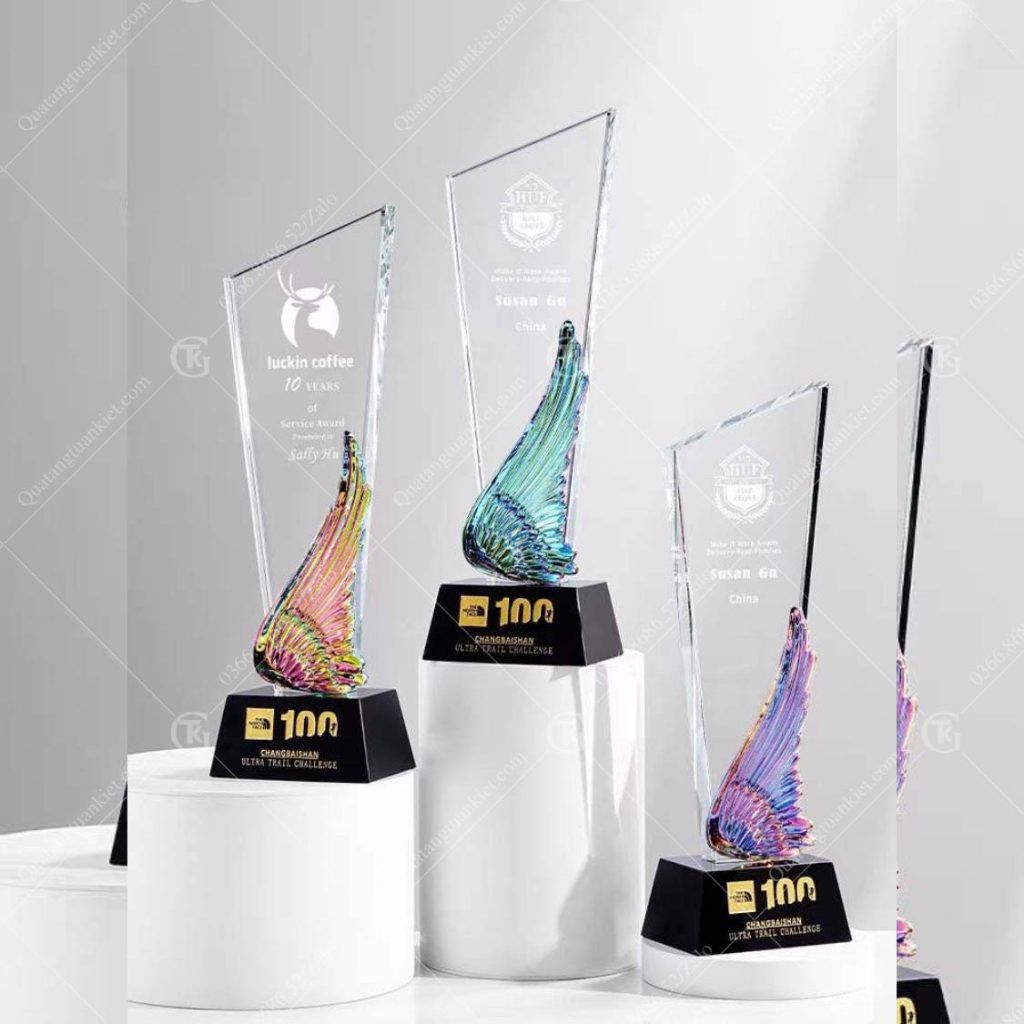 cup-canh-chim-pha-le-gradient cup-canh-chim-pha-le-gradient