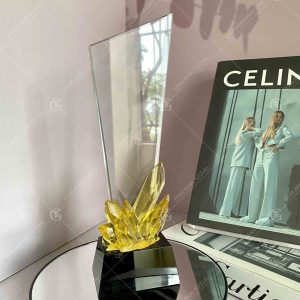 Cúp pha lê tinh thể 3 cup pha le tinh the vang